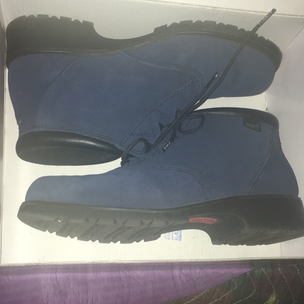 Women’s Sporto Waterproof Boots Madeline Navy Size 8.5M